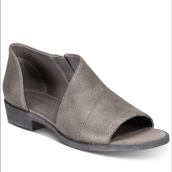 Baretraps | Sedina Flat Side Cut Sandal - Picture 3 of 8